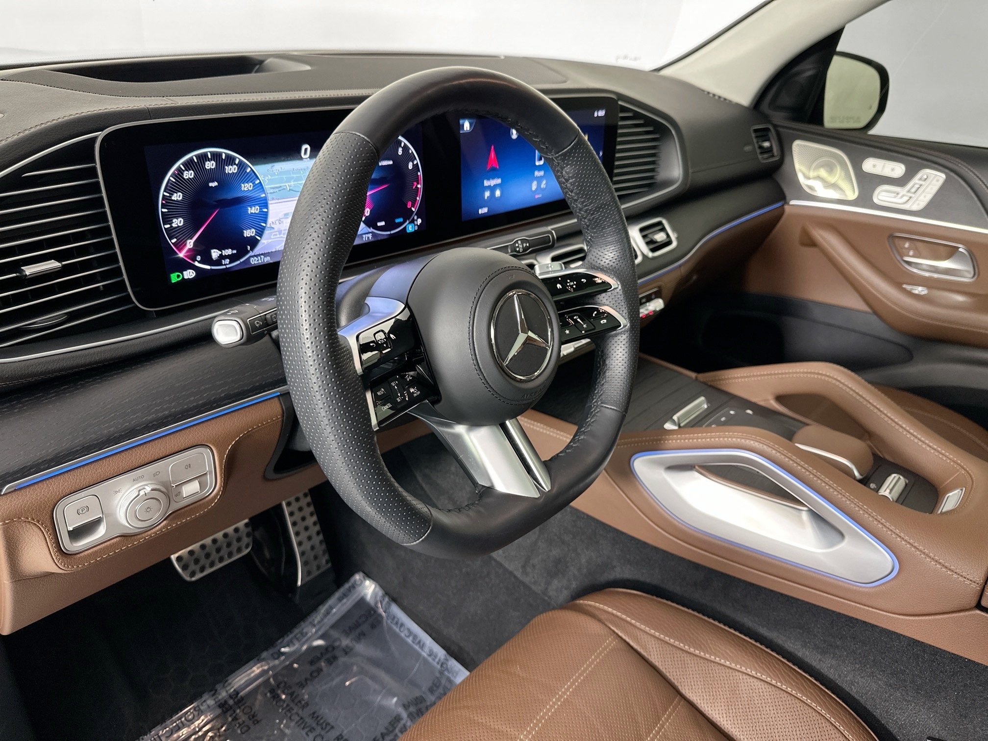 used 2024 Mercedes-Benz GLS car