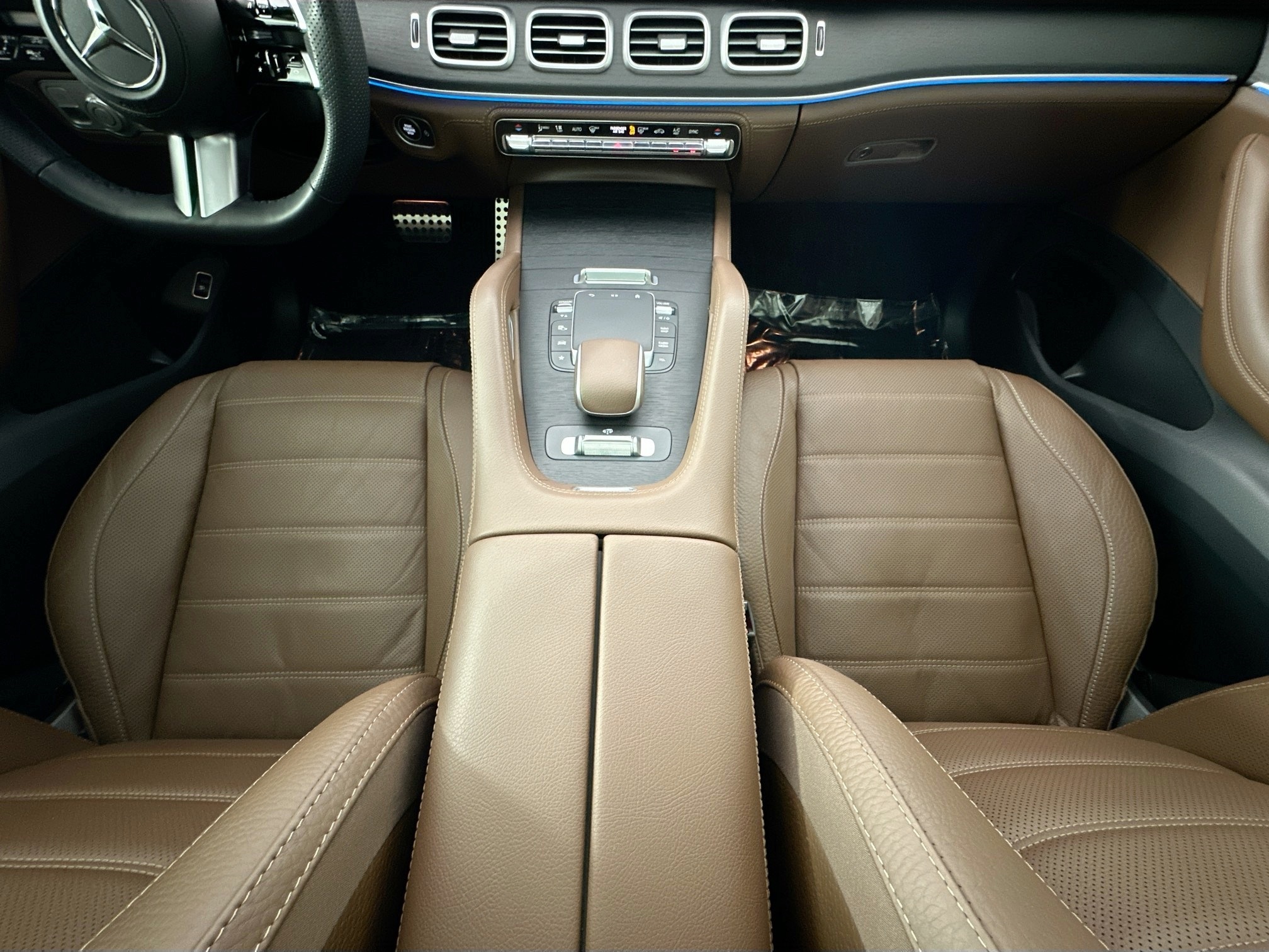 used 2024 Mercedes-Benz GLS car