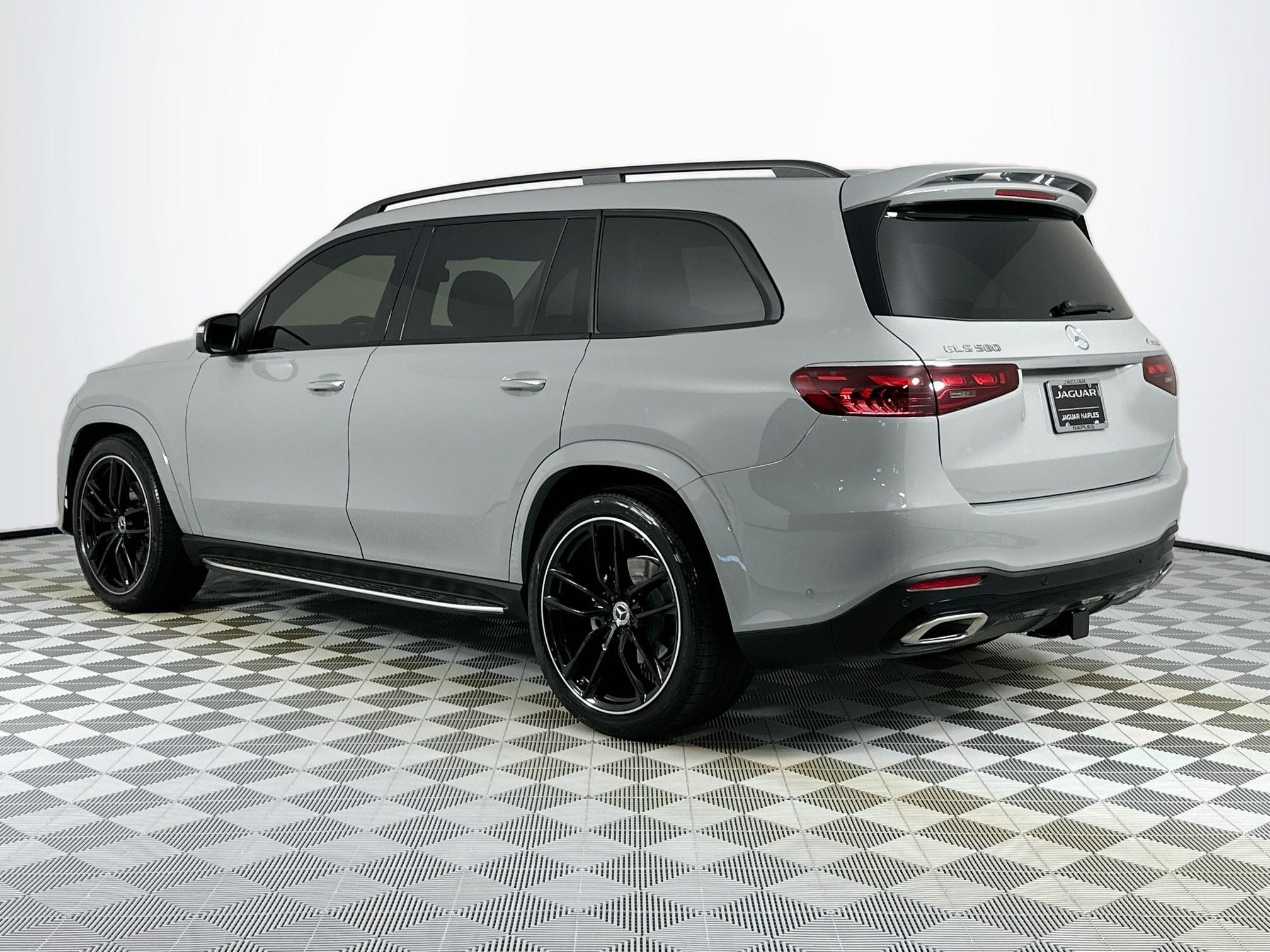 used 2024 Mercedes-Benz GLS car