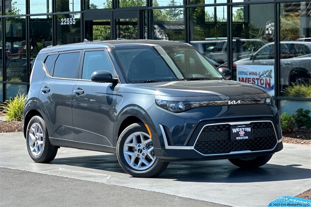 new 2025 Kia Soul car, priced at $22,695