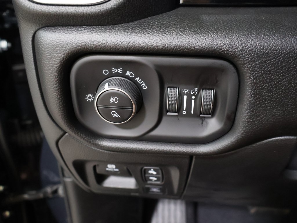 new 2025 Ram 1500 car, priced at $65,079