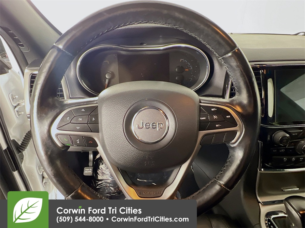 used 2021 Jeep Grand Cherokee car, priced at $21,399