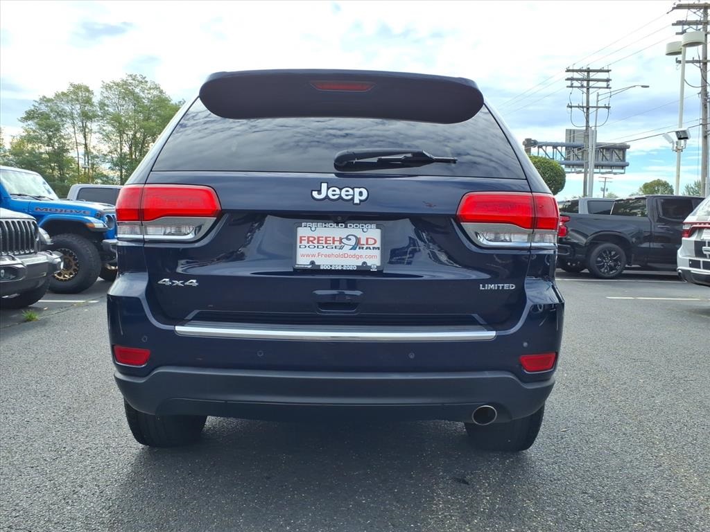 used 2015 Jeep Grand Cherokee car, priced at $9,900