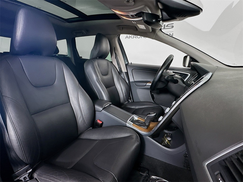 used 2017 Volvo XC60 car, priced at $15,790