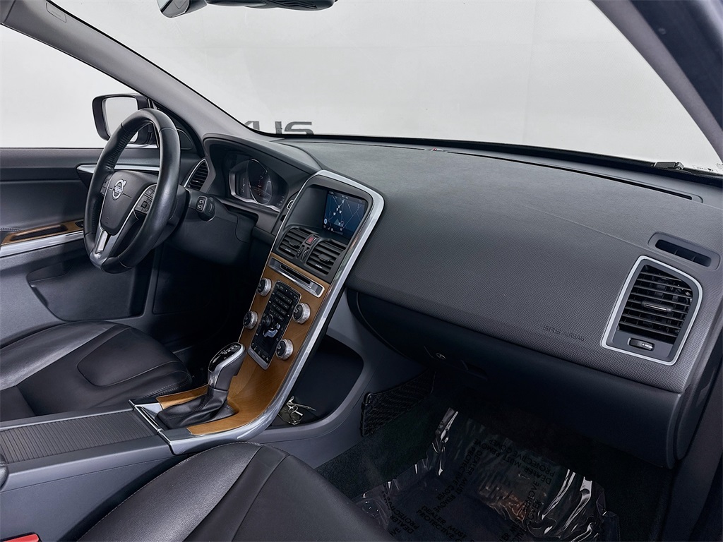 used 2017 Volvo XC60 car, priced at $15,790