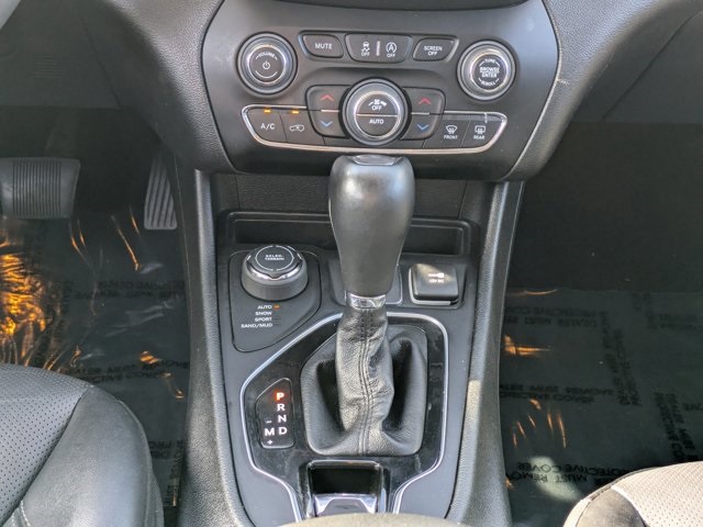 used 2023 Jeep Cherokee car, priced at $20,378