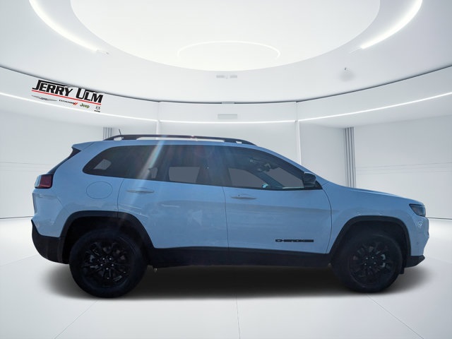 used 2023 Jeep Cherokee car, priced at $20,378