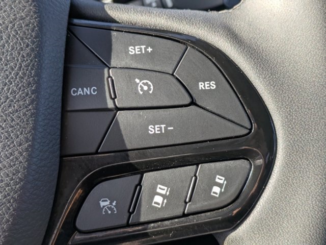 used 2023 Jeep Cherokee car, priced at $20,378