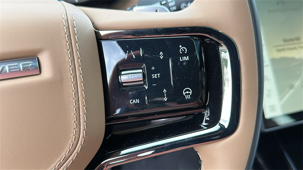 new 2025 Land Rover Range Rover Sport car, priced at $129,705