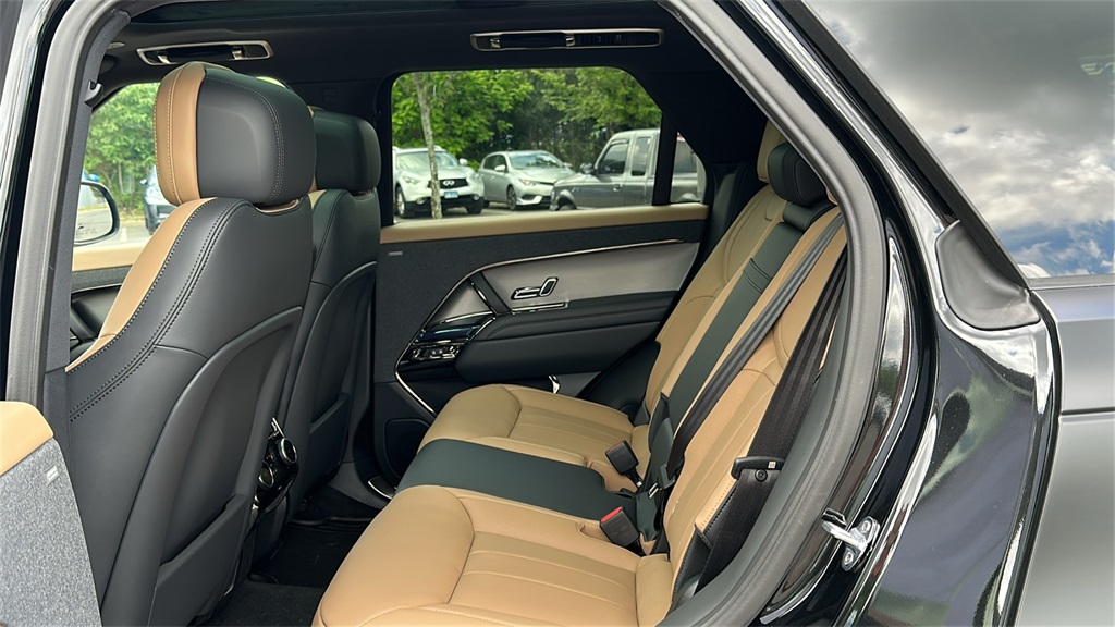 new 2025 Land Rover Range Rover Sport car, priced at $129,705