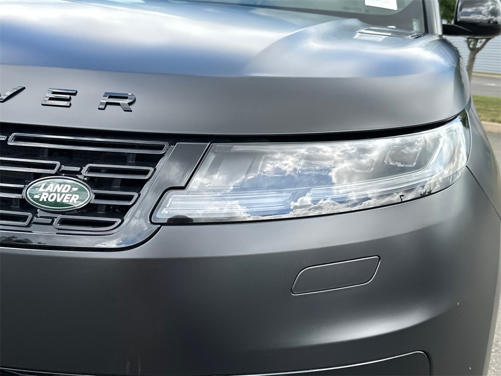 new 2025 Land Rover Range Rover Sport car, priced at $129,705