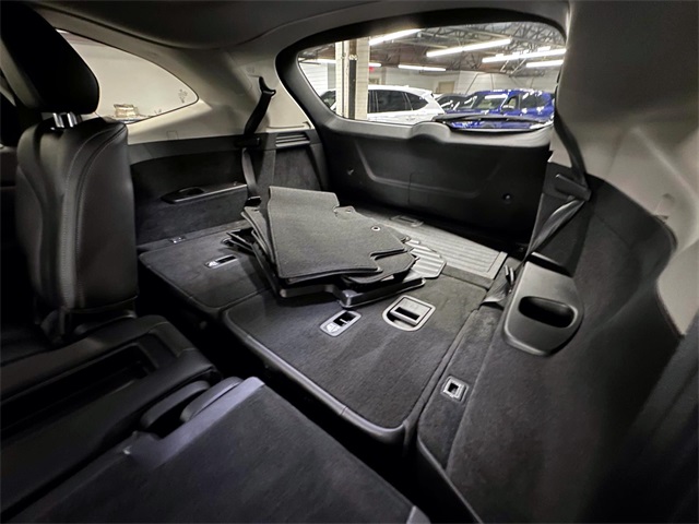 used 2024 Acura MDX car, priced at $46,235