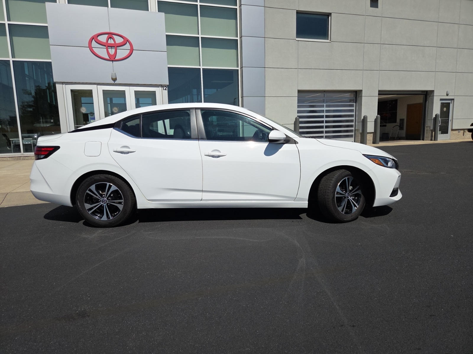 used 2022 Nissan Sentra car, priced at $17,546