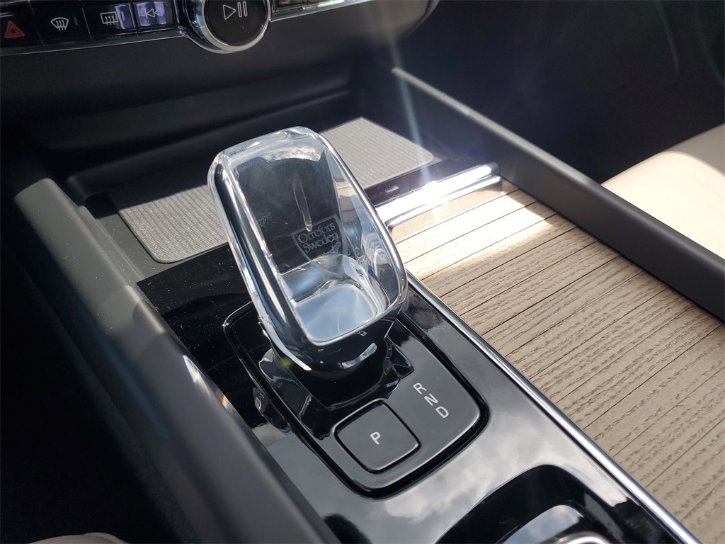 new 2026 Volvo XC60 car, priced at $55,975