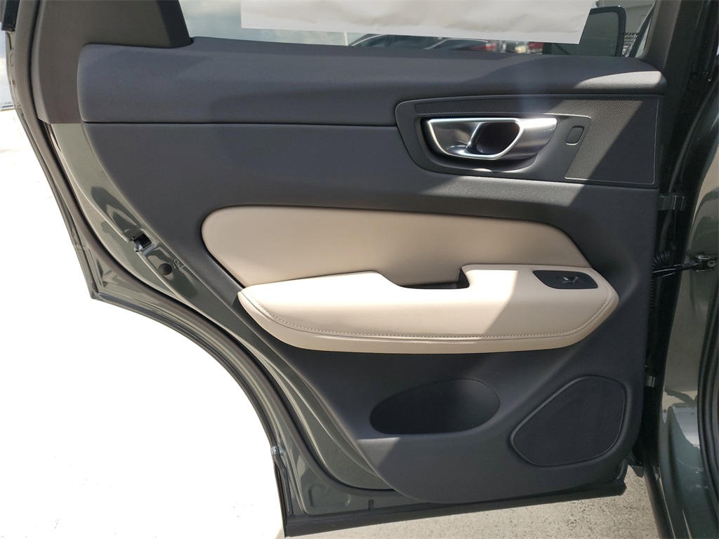 new 2026 Volvo XC60 car, priced at $55,975