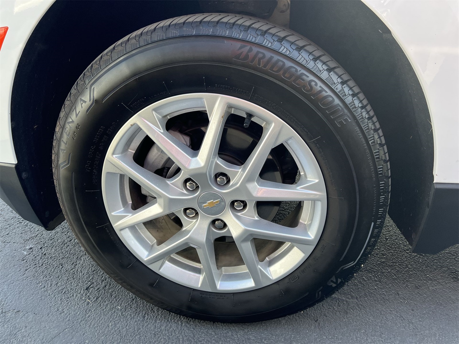 used 2023 Chevrolet Equinox car, priced at $25,991