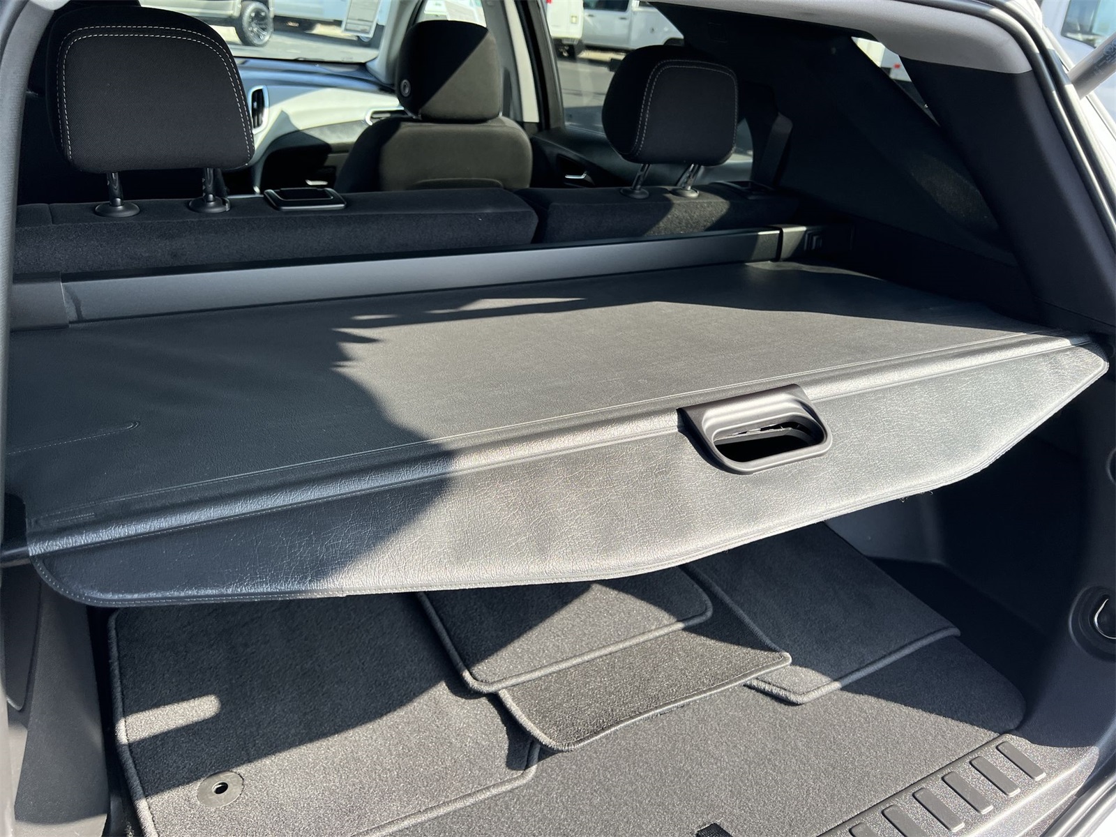 used 2023 Chevrolet Equinox car, priced at $25,991