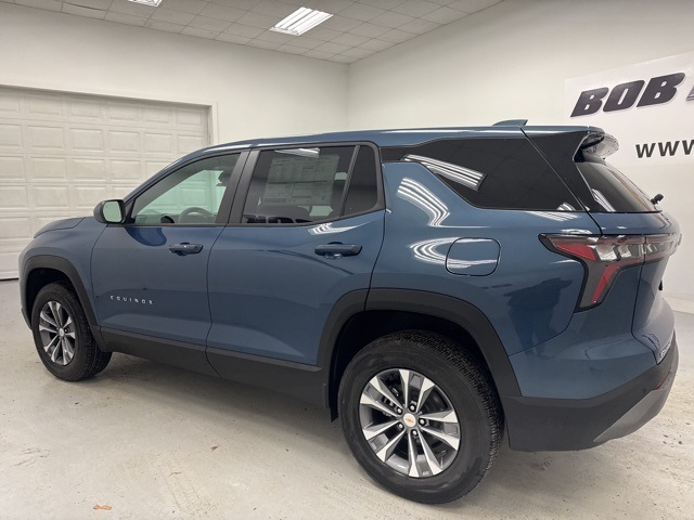 new 2026 Chevrolet Equinox car, priced at $31,045