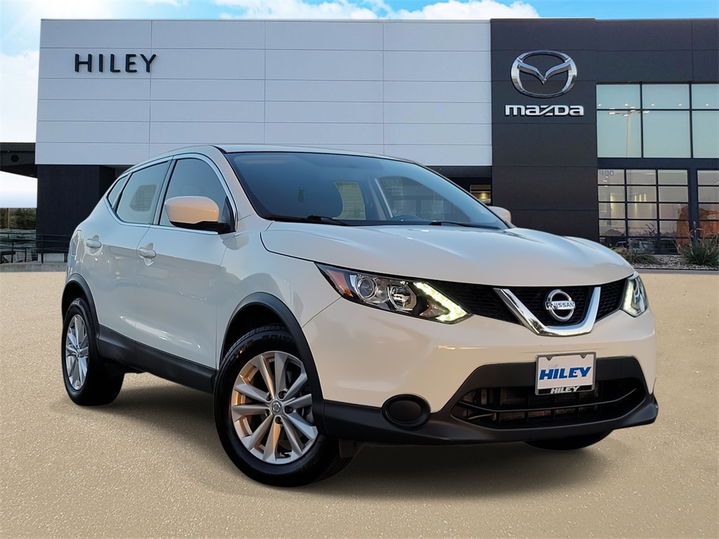 used 2017 Nissan Rogue Sport car, priced at $13,616