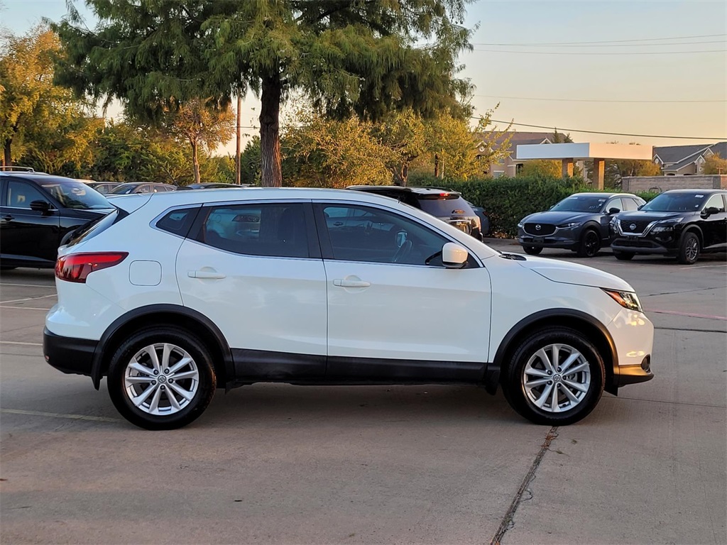 used 2017 Nissan Rogue Sport car, priced at $13,616