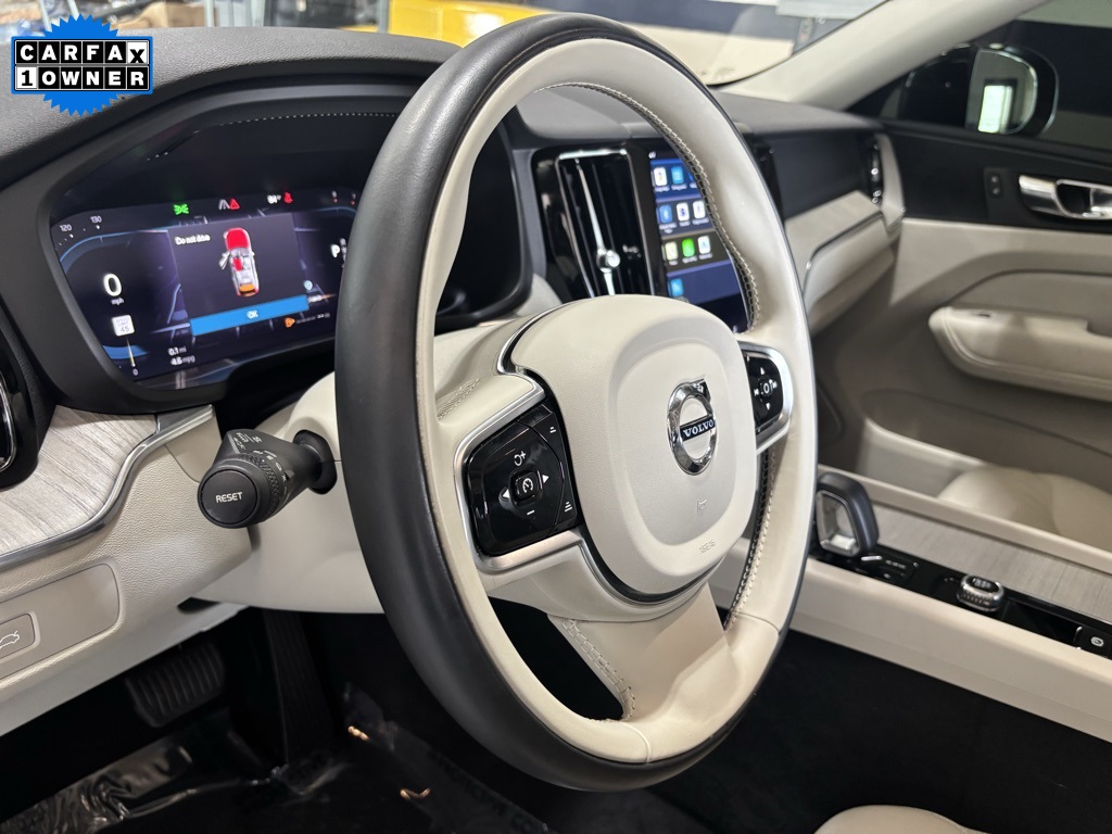used 2023 Volvo XC60 car, priced at $26,427