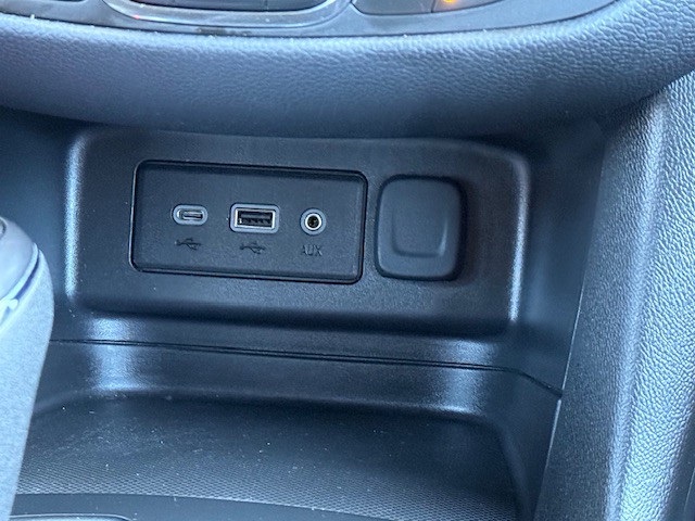 used 2021 Chevrolet Equinox car, priced at $17,657