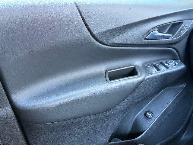 used 2021 Chevrolet Equinox car, priced at $17,657