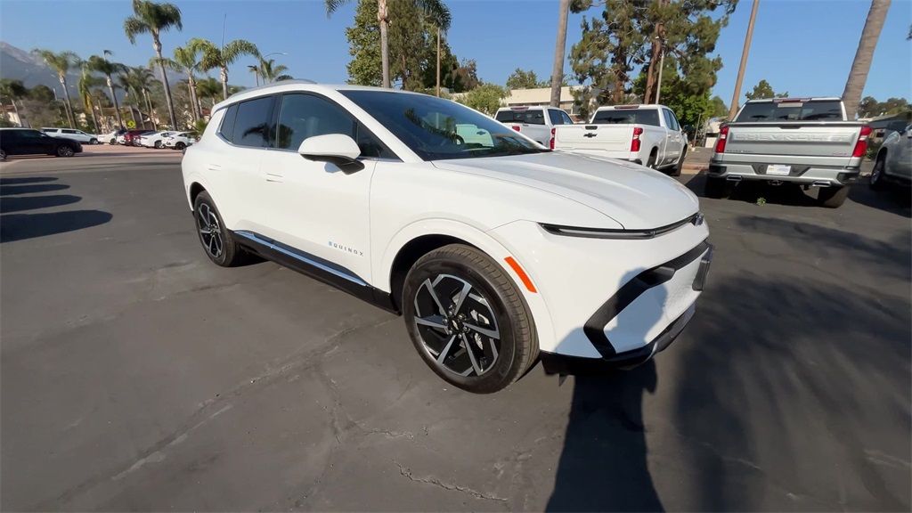 new 2025 Chevrolet Equinox EV car, priced at $37,718