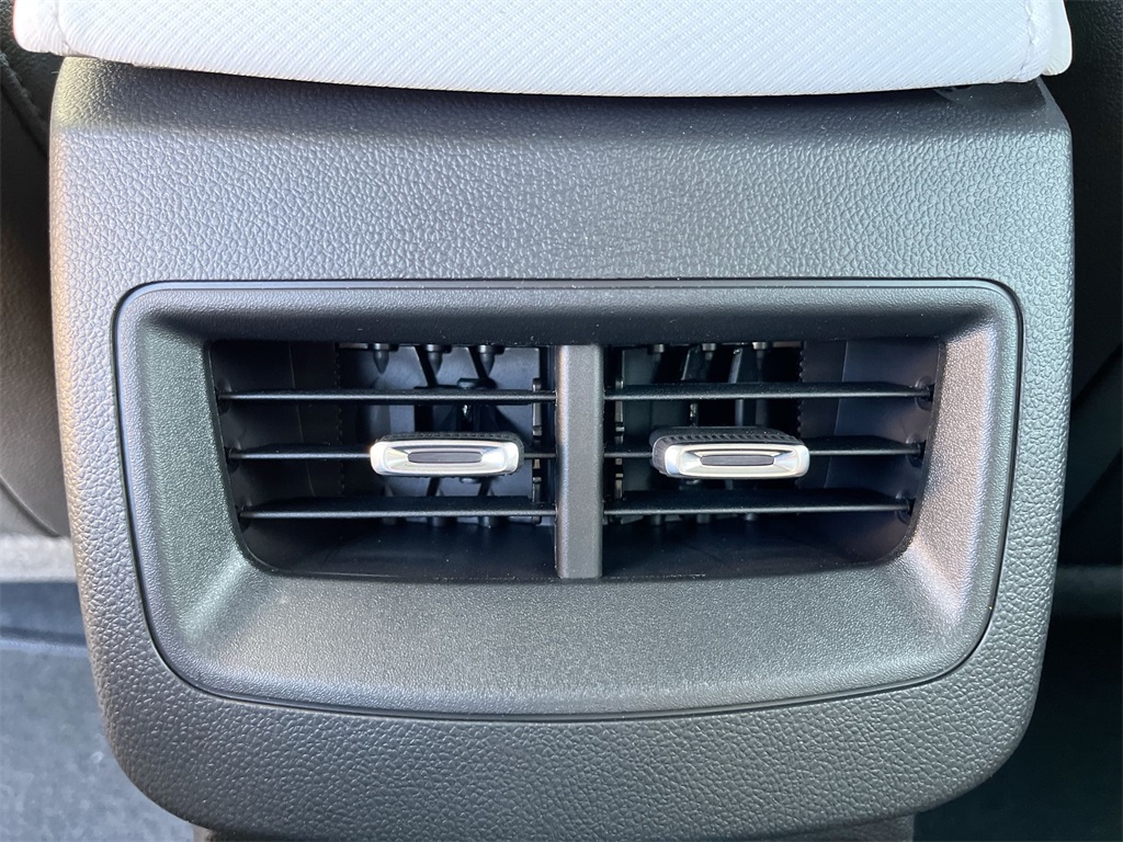 new 2025 Chevrolet Equinox EV car, priced at $37,718