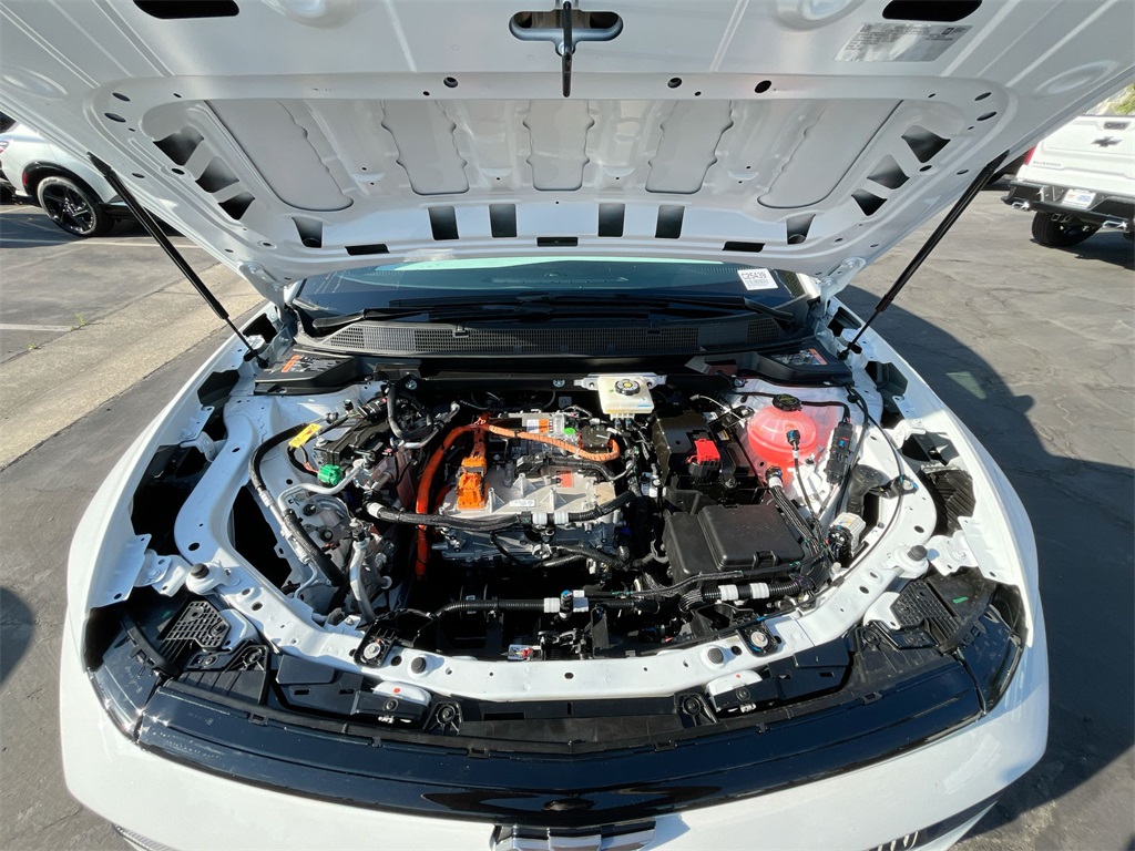 new 2025 Chevrolet Equinox EV car, priced at $37,718