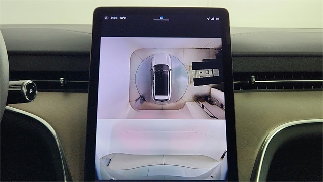 new 2025 Volvo EX90 car, priced at $89,745