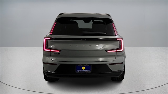 new 2025 Volvo EX90 car, priced at $89,745