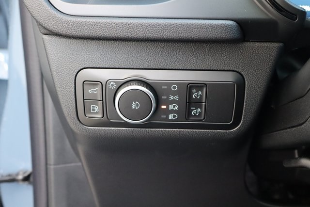 new 2026 Ford Escape Hybrid car, priced at $40,895