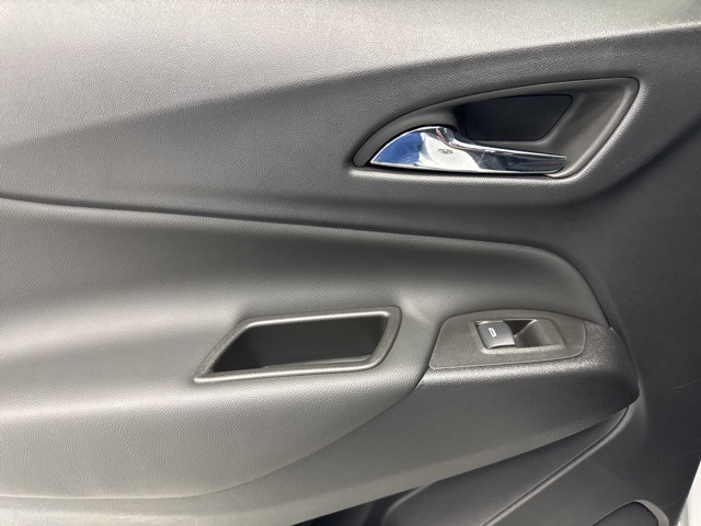 used 2023 Chevrolet Equinox car, priced at $22,608