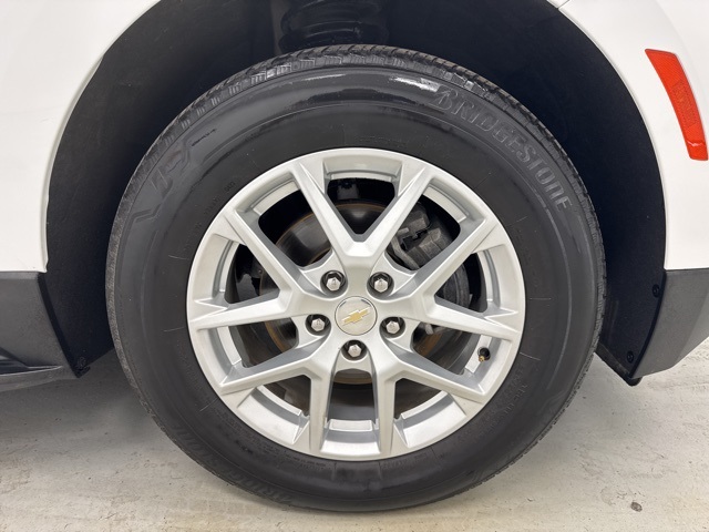 used 2023 Chevrolet Equinox car, priced at $22,608