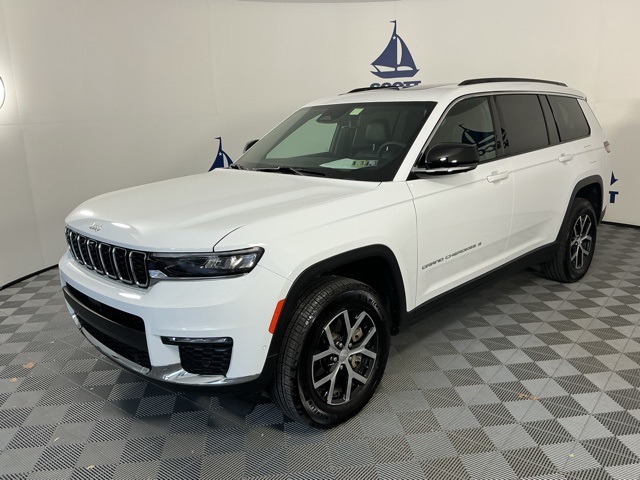 used 2024 Jeep Grand Cherokee L car, priced at $37,866