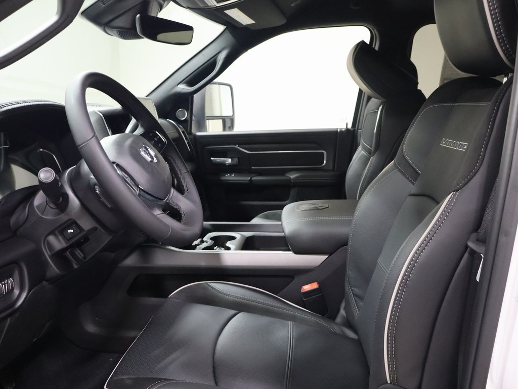 new 2025 Ram 3500 car, priced at $79,434