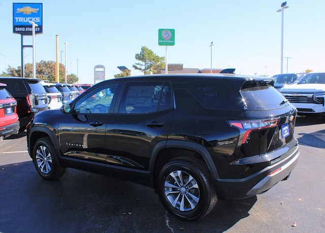 new 2026 Chevrolet Equinox car, priced at $32,545