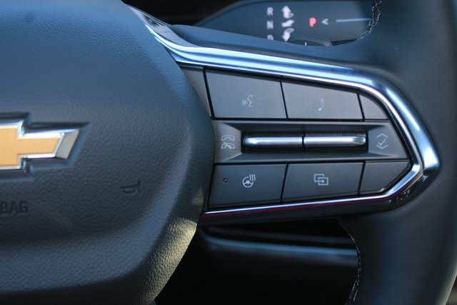 new 2026 Chevrolet Equinox car, priced at $32,545