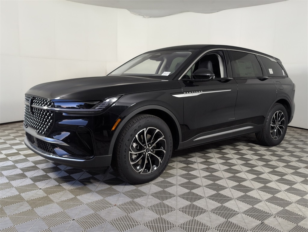new 2025 Lincoln Nautilus car, priced at $52,834