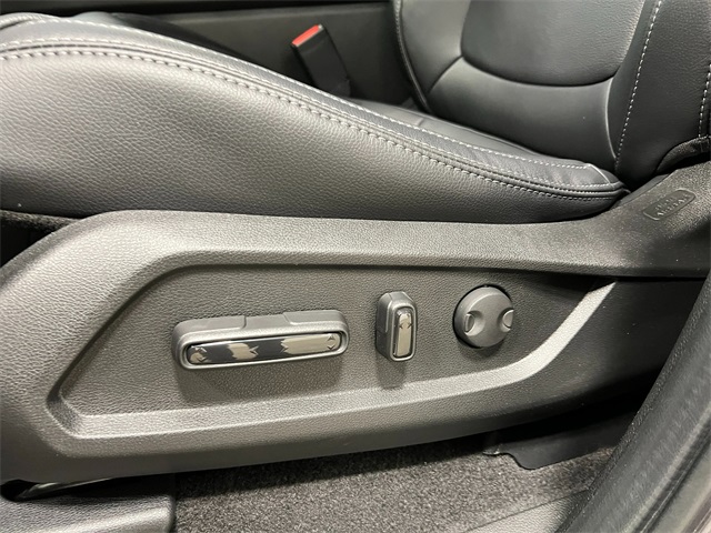 new 2025 Honda Pilot car, priced at $45,600