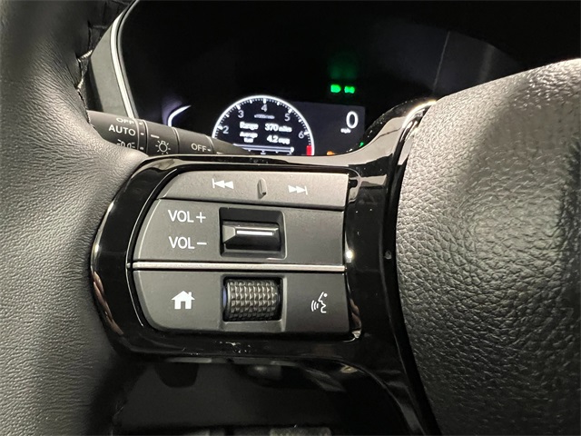 new 2025 Honda Pilot car, priced at $45,600