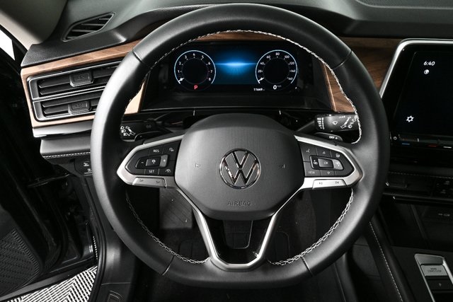 used 2024 Volkswagen Atlas car, priced at $33,500