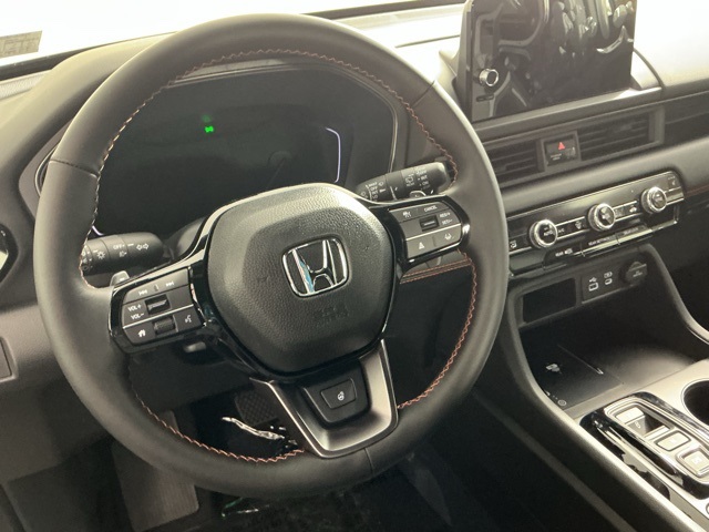 new 2025 Honda Pilot car, priced at $50,895