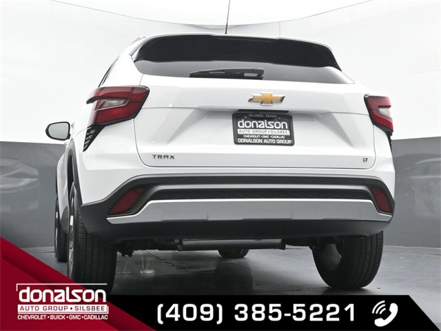 new 2025 Chevrolet Trax car, priced at $24,095