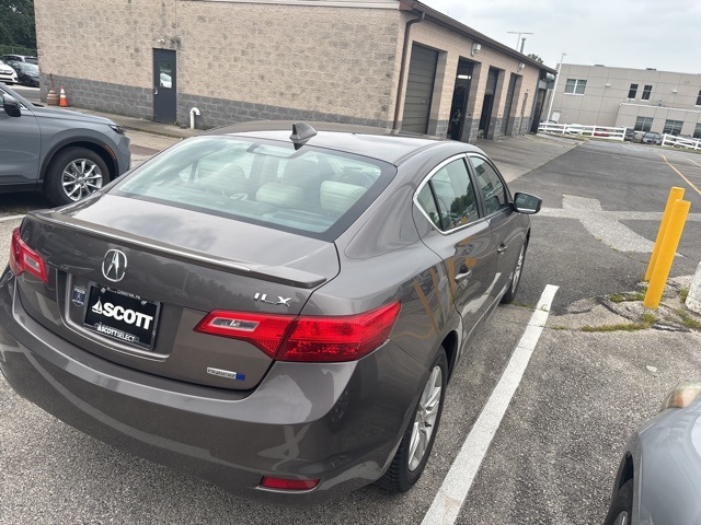 used 2013 Acura ILX Hybrid car, priced at $10,000