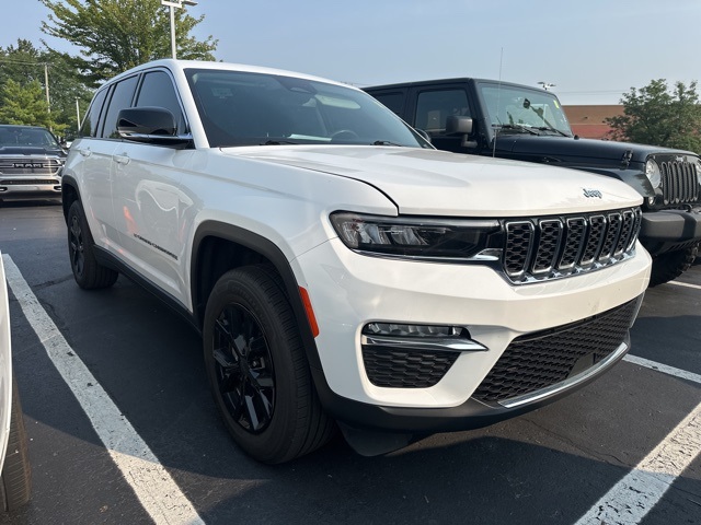 used 2023 Jeep Grand Cherokee car, priced at $35,269