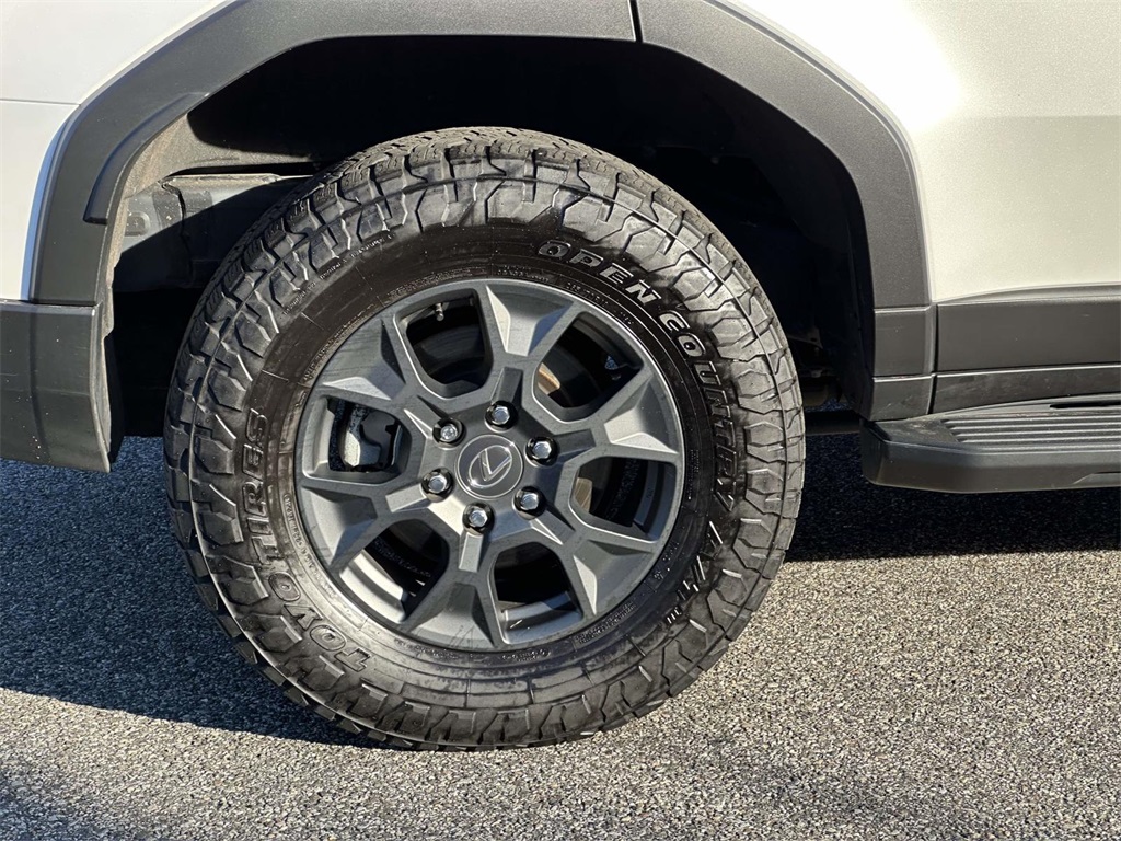 used 2024 Lexus GX car, priced at $87,995