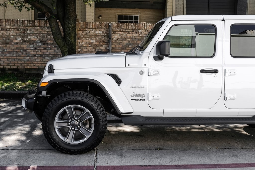 used 2022 Jeep Wrangler car, priced at $33,260