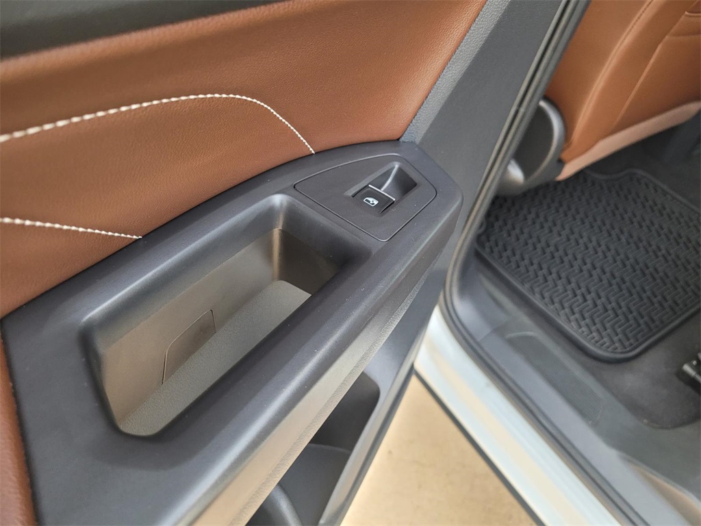 used 2022 Volkswagen Atlas car, priced at $25,640